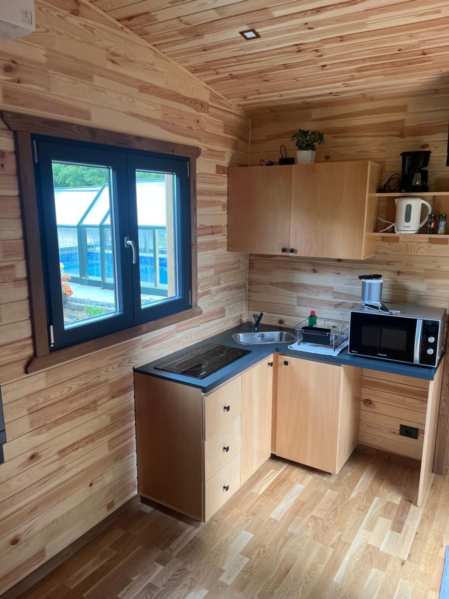 Tiny House Independante Tout Confort Et Tout Equipee Calme Et Intimee Assuree Morhange エクステリア 写真