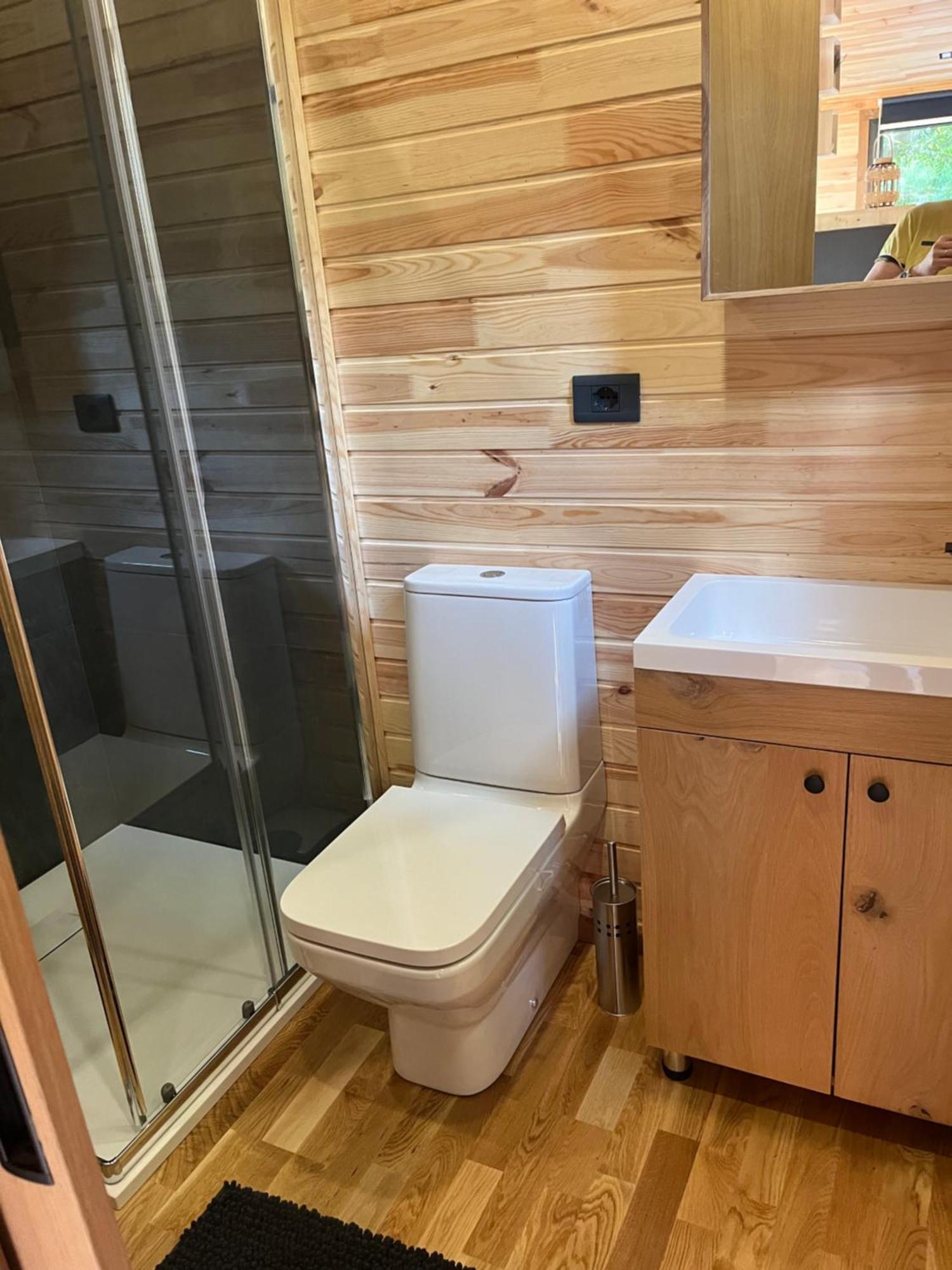 Tiny House Independante Tout Confort Et Tout Equipee Calme Et Intimee Assuree Morhange エクステリア 写真